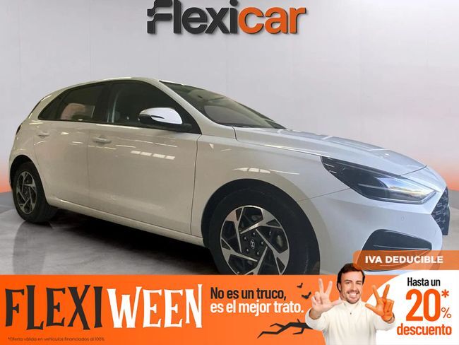 HYUNDAI i30 (1.0 TGDI 48V Klass) en Málaga