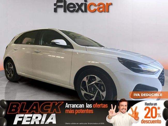 HYUNDAI i30 (1.0 TGDI 48V Klass) en Málaga
