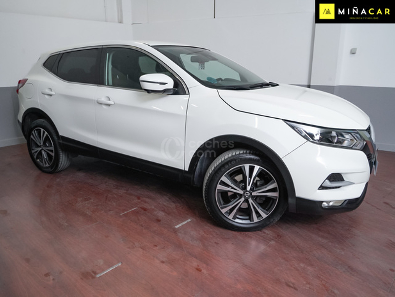 Foto del NISSAN Qashqai 1.6dCi Visia 4x2