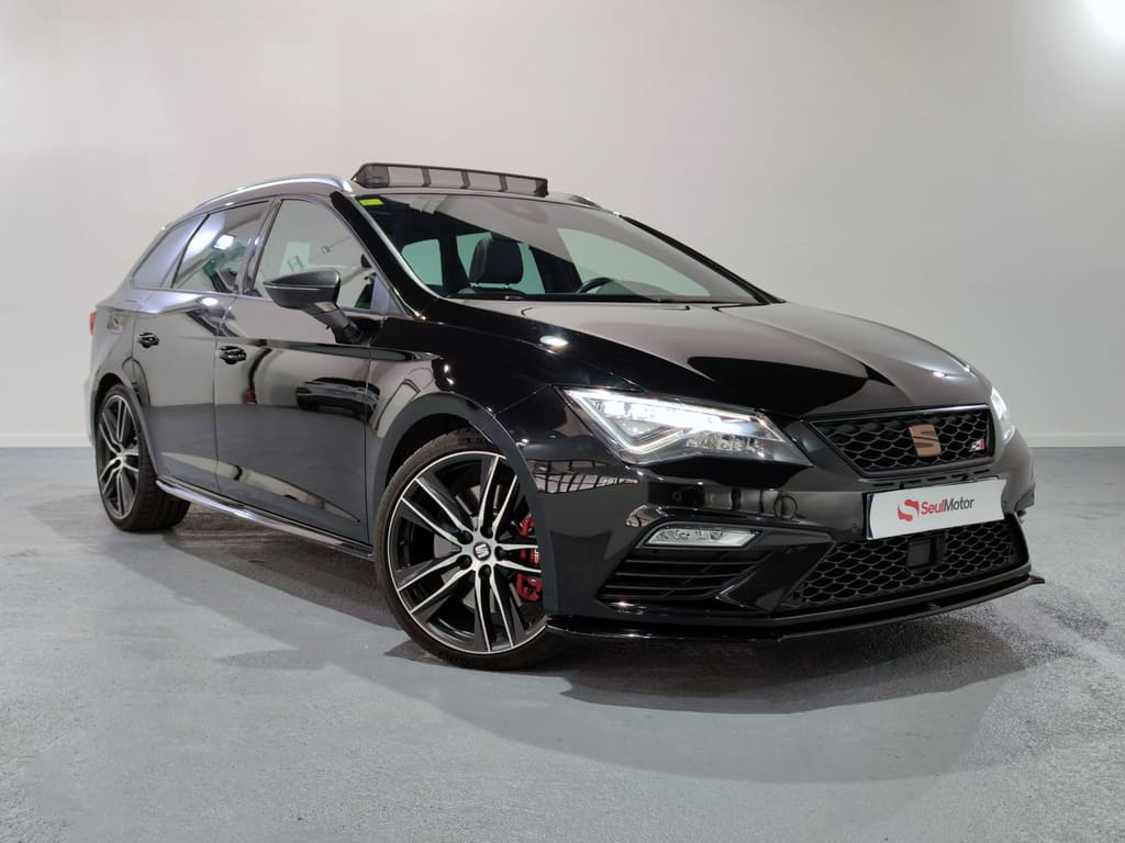 SEAT León (ST 2.0 TSI S&S Cupra DSG7 290) en Barcelona