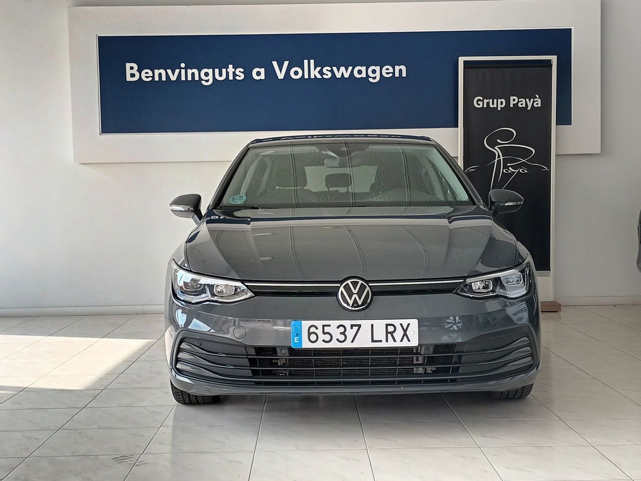 VOLKSWAGEN Golf (Life 1.5 TSI 110kW (150CV)) en Barcelona