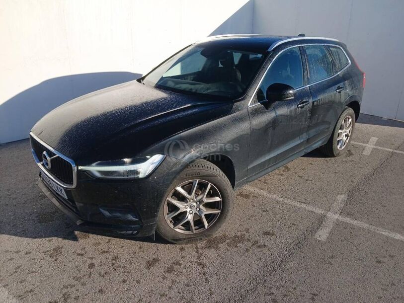 Foto del VOLVO XC60 B4 Momentum Pro FWD Aut.