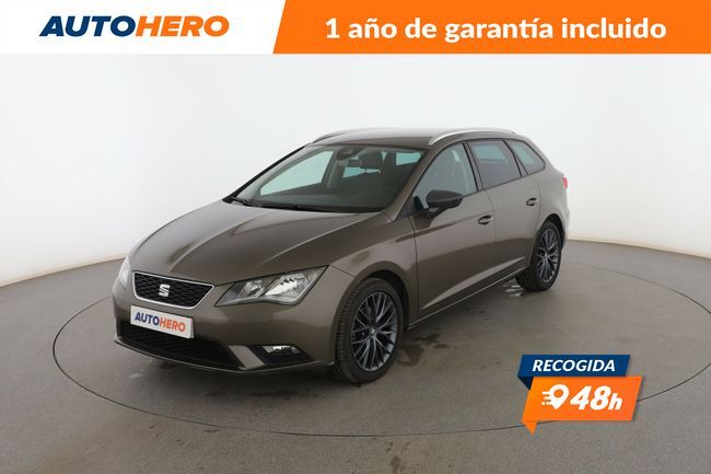 SEAT León (2.0 TDI Style Connect) en Madrid