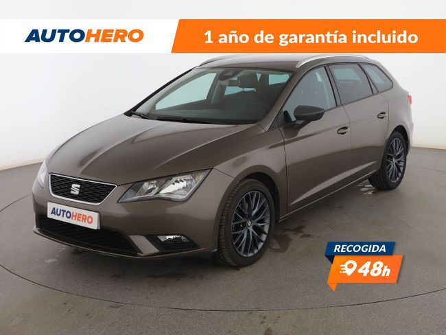SEAT León (2.0 TDI Style Connect) en Madrid