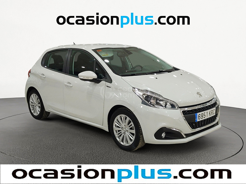 Foto del PEUGEOT 208 1.2 PureTech S&S Signature 110
