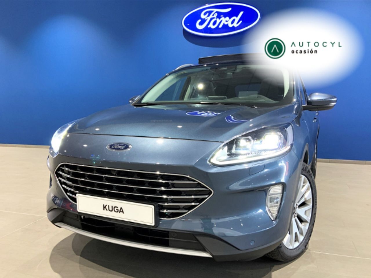 FORD Kuga (Titanium 2.5 Duratec PHEV 165kW Auto) en Valladolid