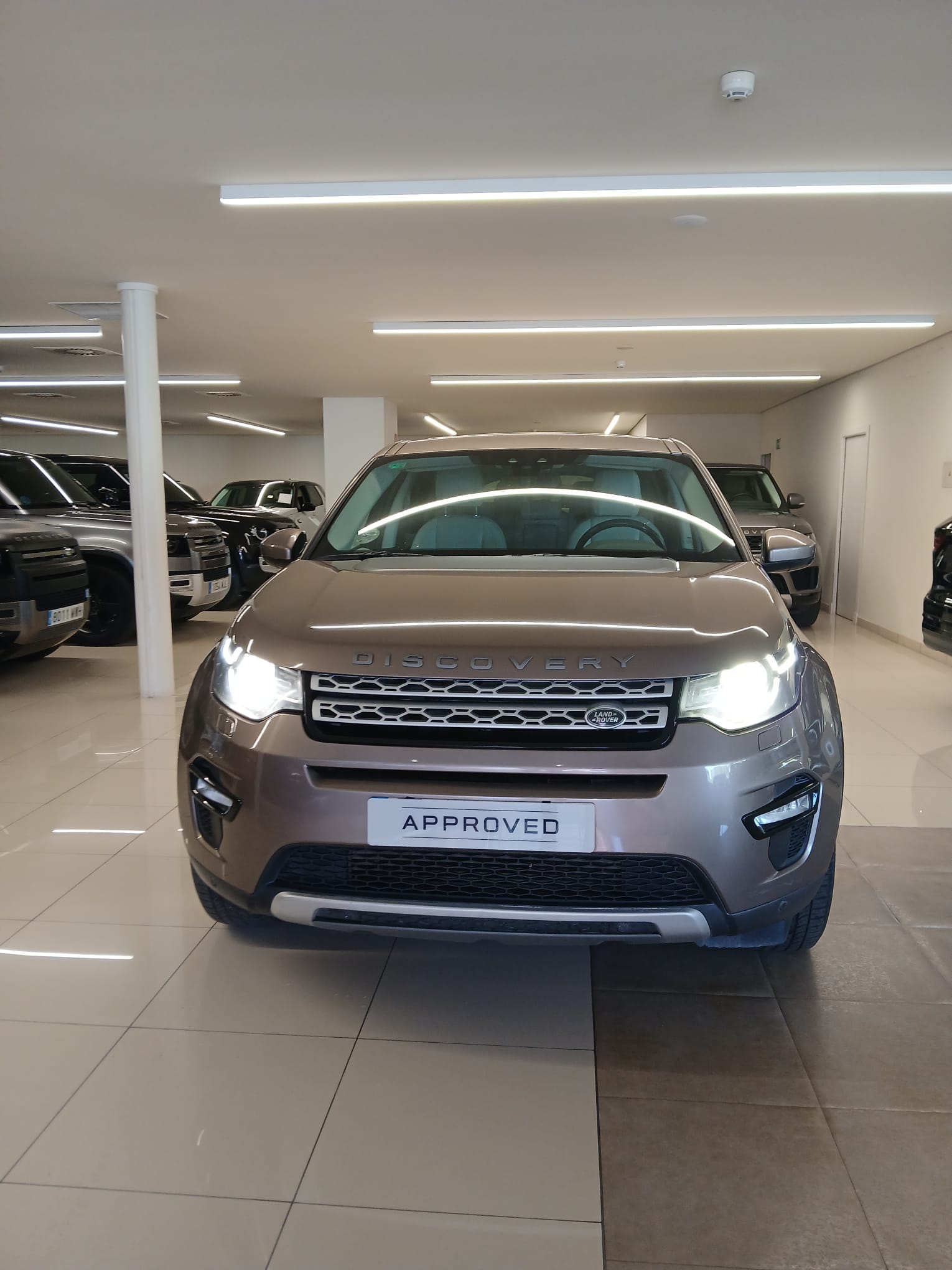 LAND ROVER Discovery Sport (LR DISCOVERY SPORT) en Sevilla
