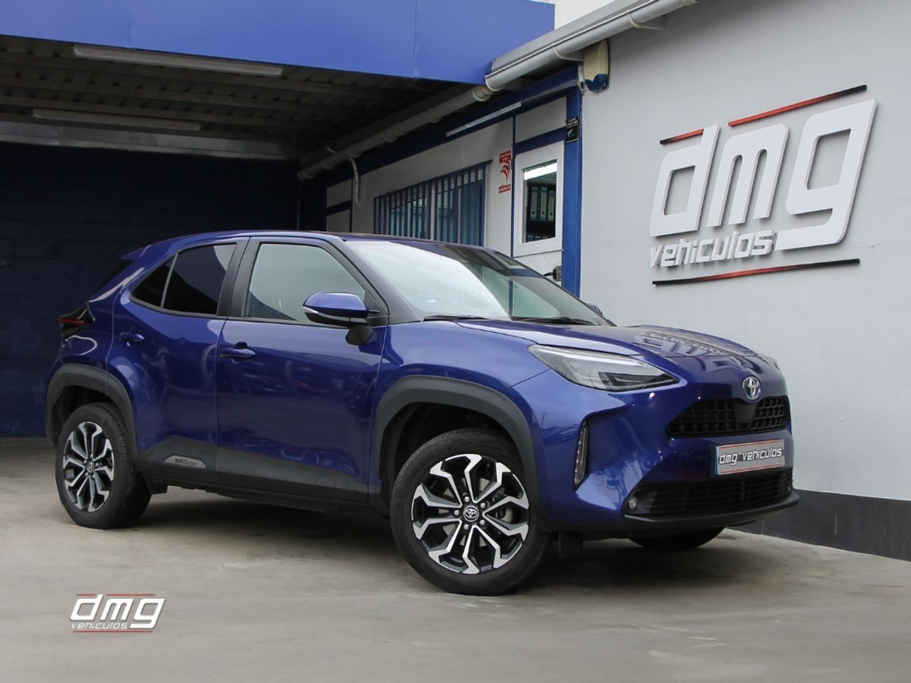 TOYOTA Yaris Cross (1.5 120H Style Hybrid 116Cv) en Barcelona