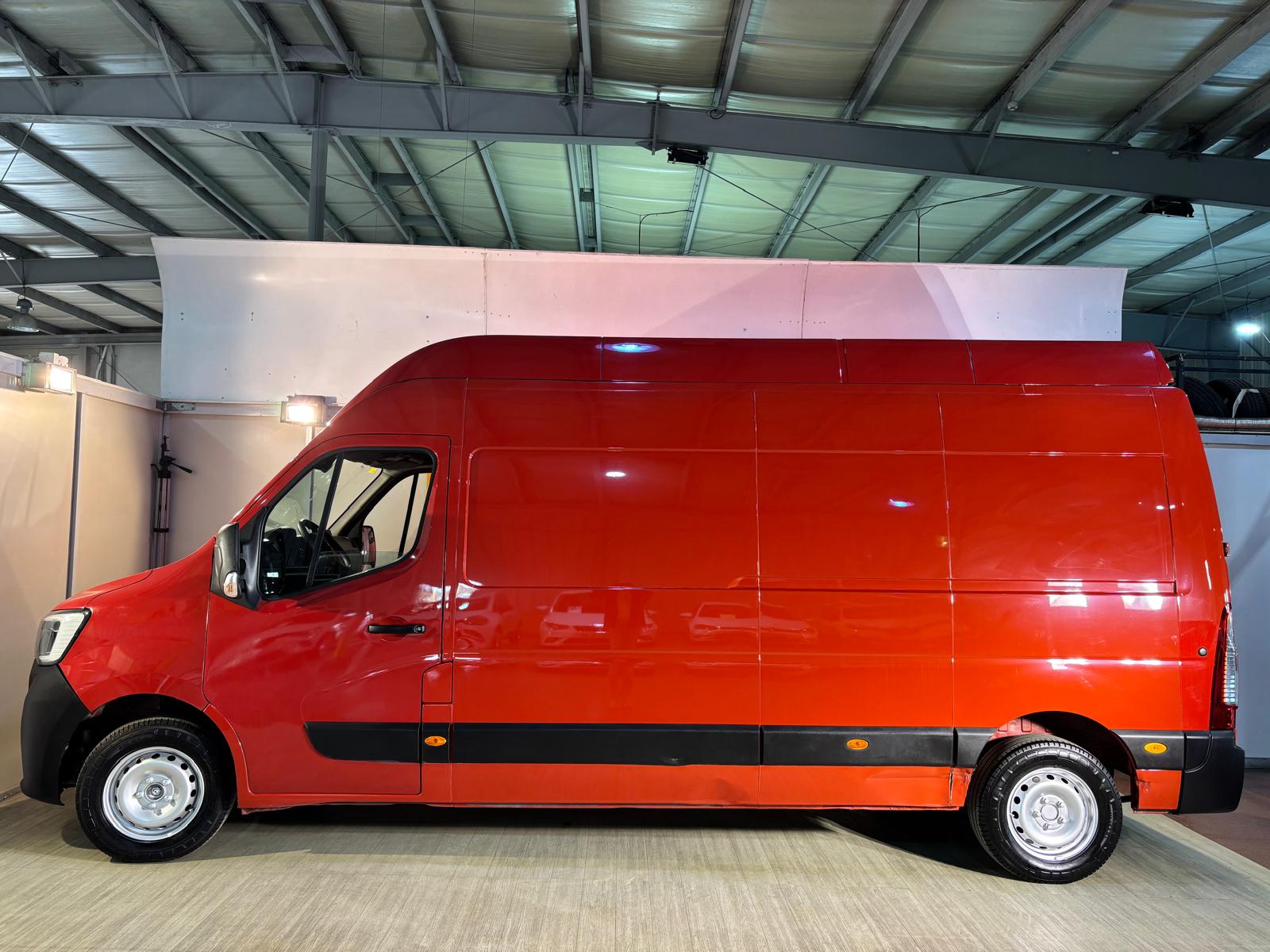 Foto del RENAULT Master Fg. Blue dCi L3H3 3500 T 99kW