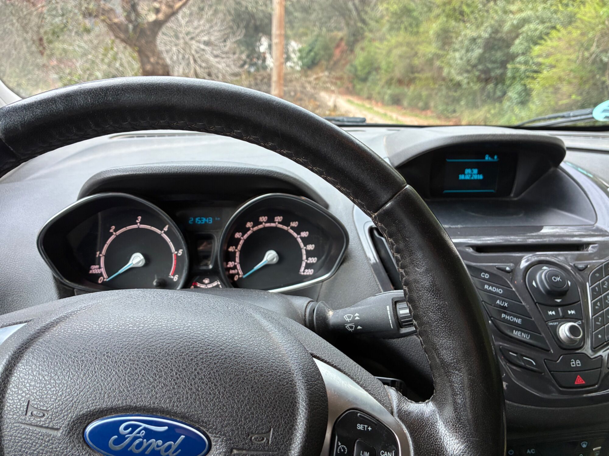 Foto del FORD Tourneo Courier 1.5TDCi Titanium 95