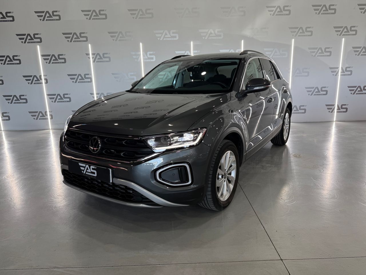 VOLKSWAGEN T-Roc (T-Roc 1.5 TSI 110kW (150CV) DSG) en Girona