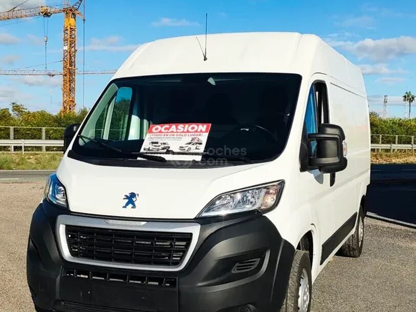 Foto del PEUGEOT Boxer Furgón 2.2BlueHDI 335 L2H2 Pack S&S 140