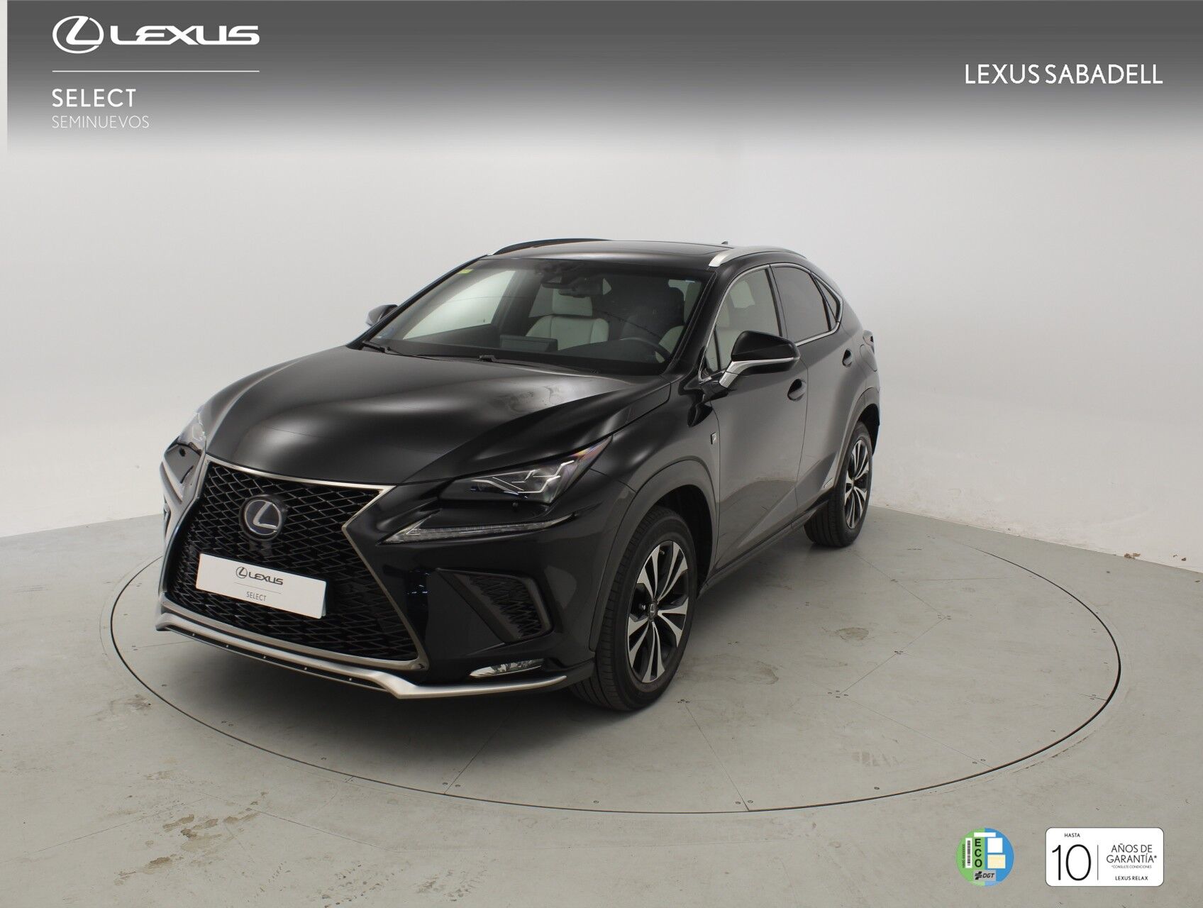 LEXUS NX (300H F SPORT KICK POWER 2.5 HYBRID 197 AUTO 5P 4WD) en Barcelona