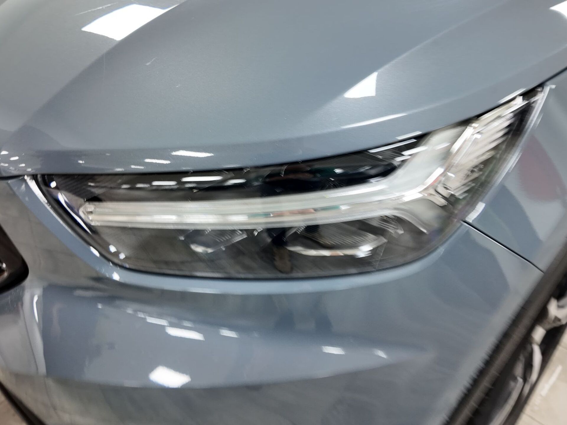 Imagen 2 de VOLVO XC40