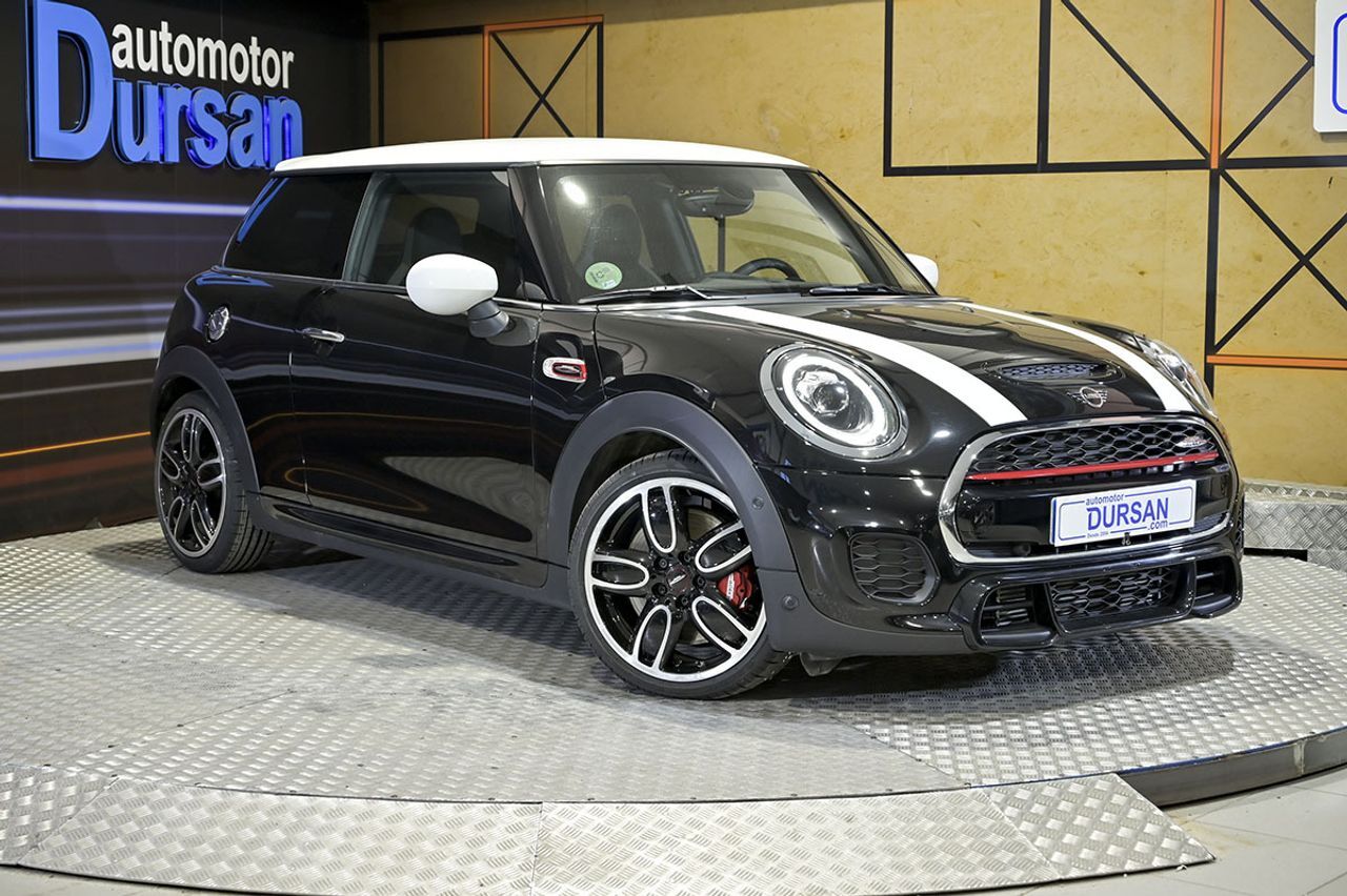 Foto del MINI Mini John Cooper Works Aut.