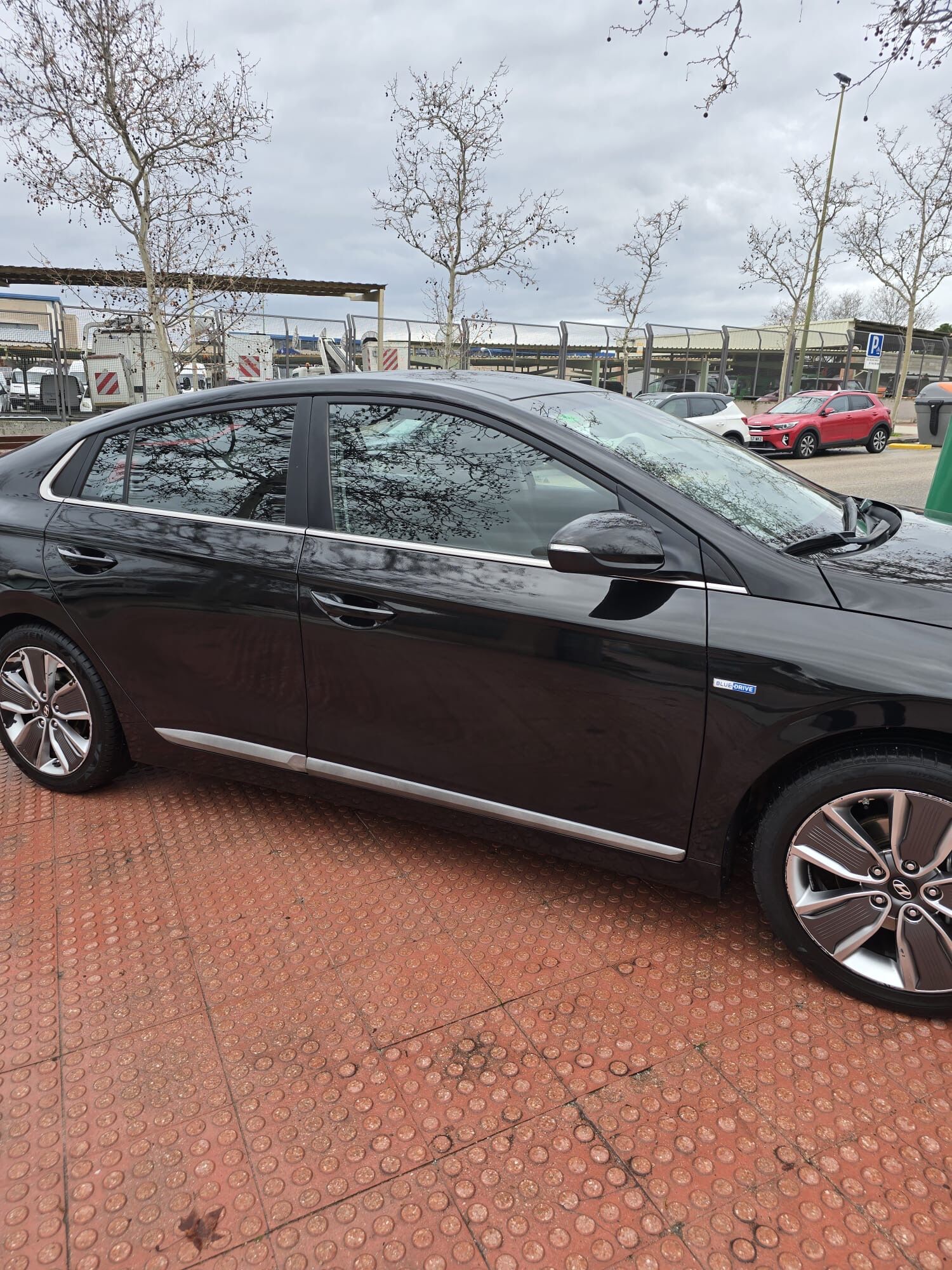 Foto del HYUNDAI Ioniq HEV 1.6 GDI Klass Nav