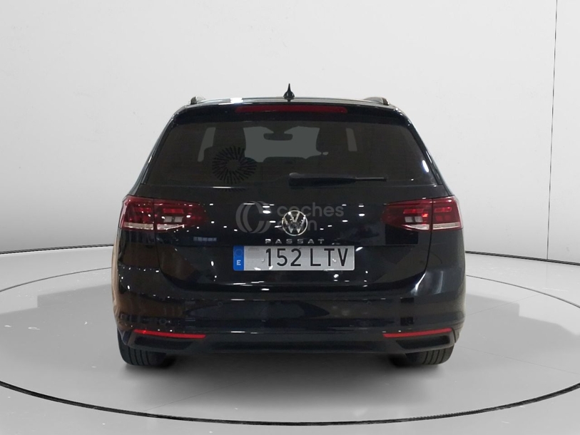Foto del VOLKSWAGEN Passat Variant 2.0TDI EVO Business 90kW DSG7