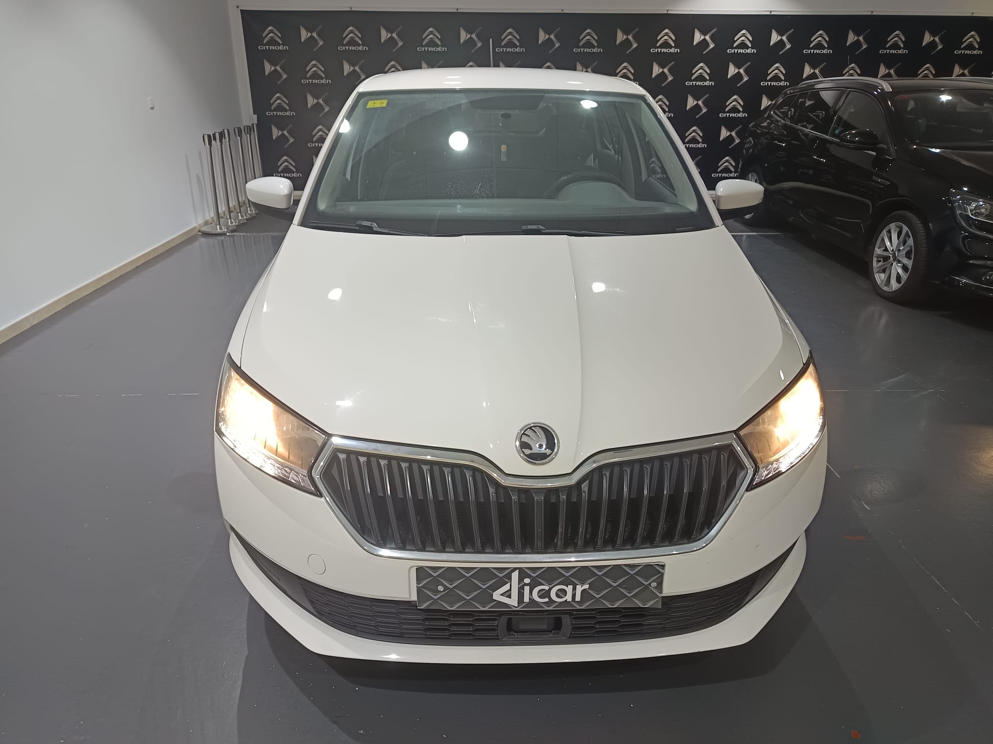 SKODA Fabia (1.0 MPI Active 55kW) en Sevilla