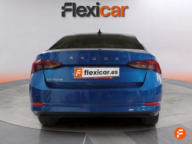 Foto del SKODA Octavia 2.0TDI Ambition 110kW