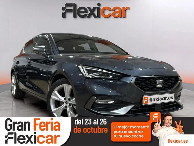 SEAT León (SP 1.5 eTSI 110kW DSG S&S FR Spec Ed Vis) en Barcelona