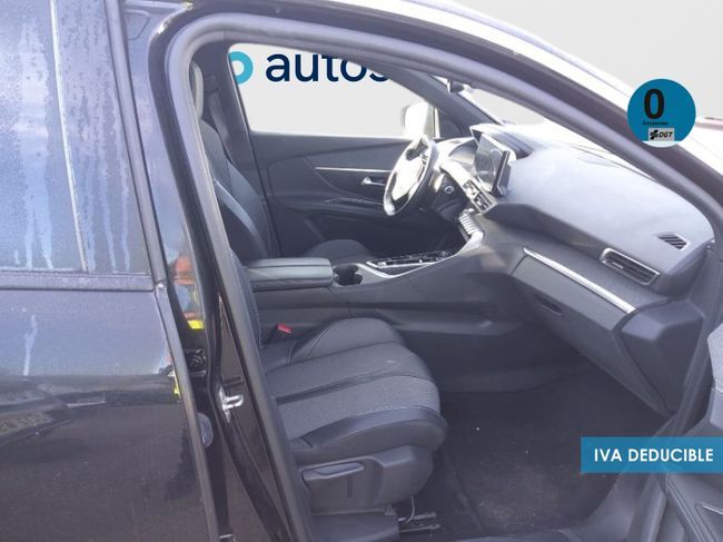 Foto del PEUGEOT 3008 HYB PHEV 225 Allure Pack e-EAT8