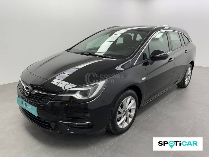 Foto del OPEL Astra 1.2T S/S Business Elegance 145