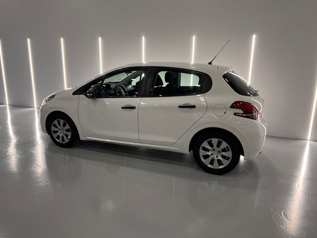 Foto del PEUGEOT 208 1.2 PureTech Access 68