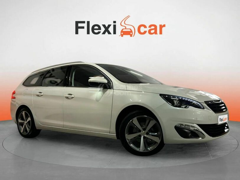 Foto del PEUGEOT 308 1.2 PureTech S&S Allure 130