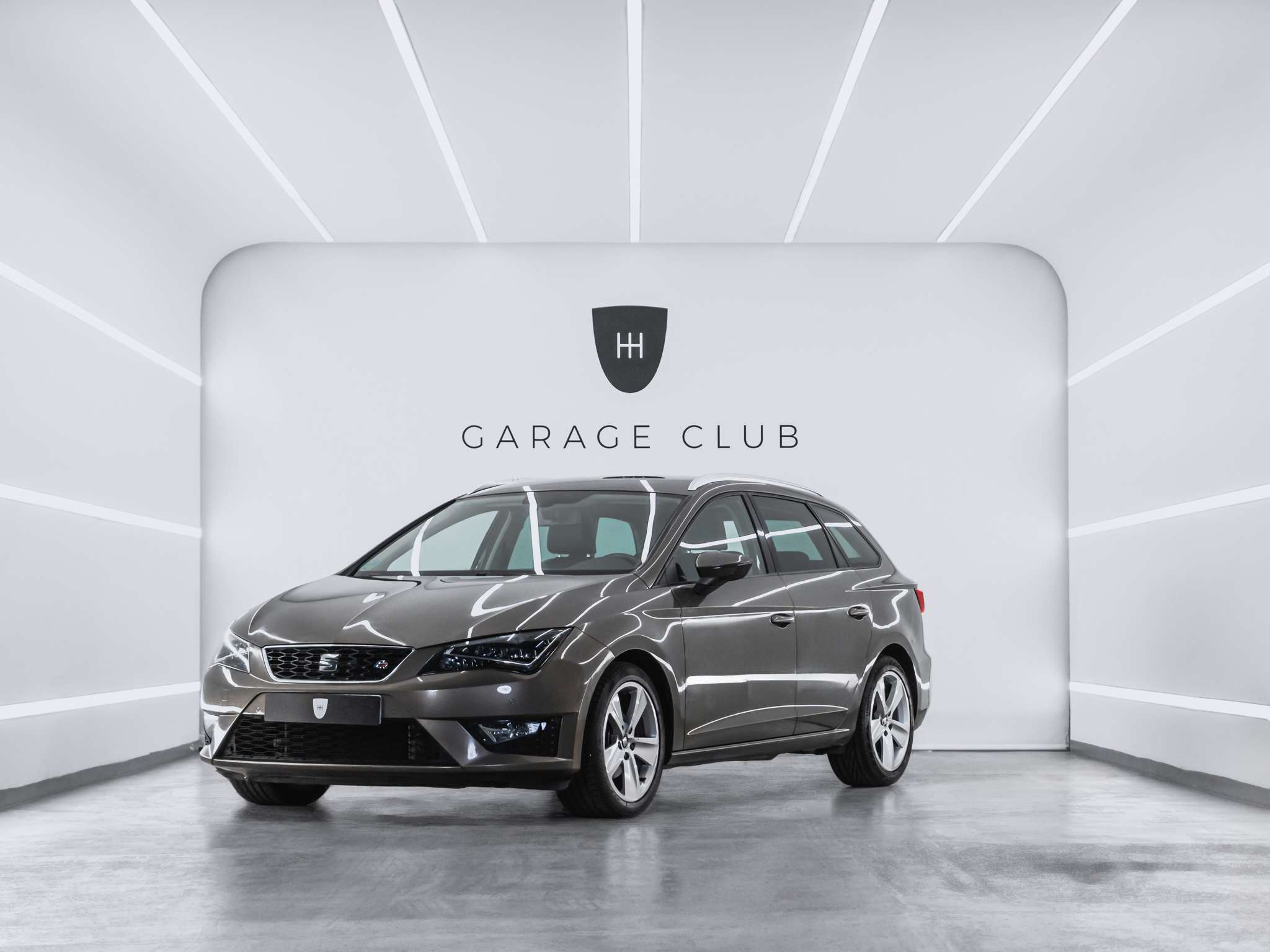 SEAT León (Leon 2.0 TDI ST FR Start/Stop (Euro 6)) en Barcelona