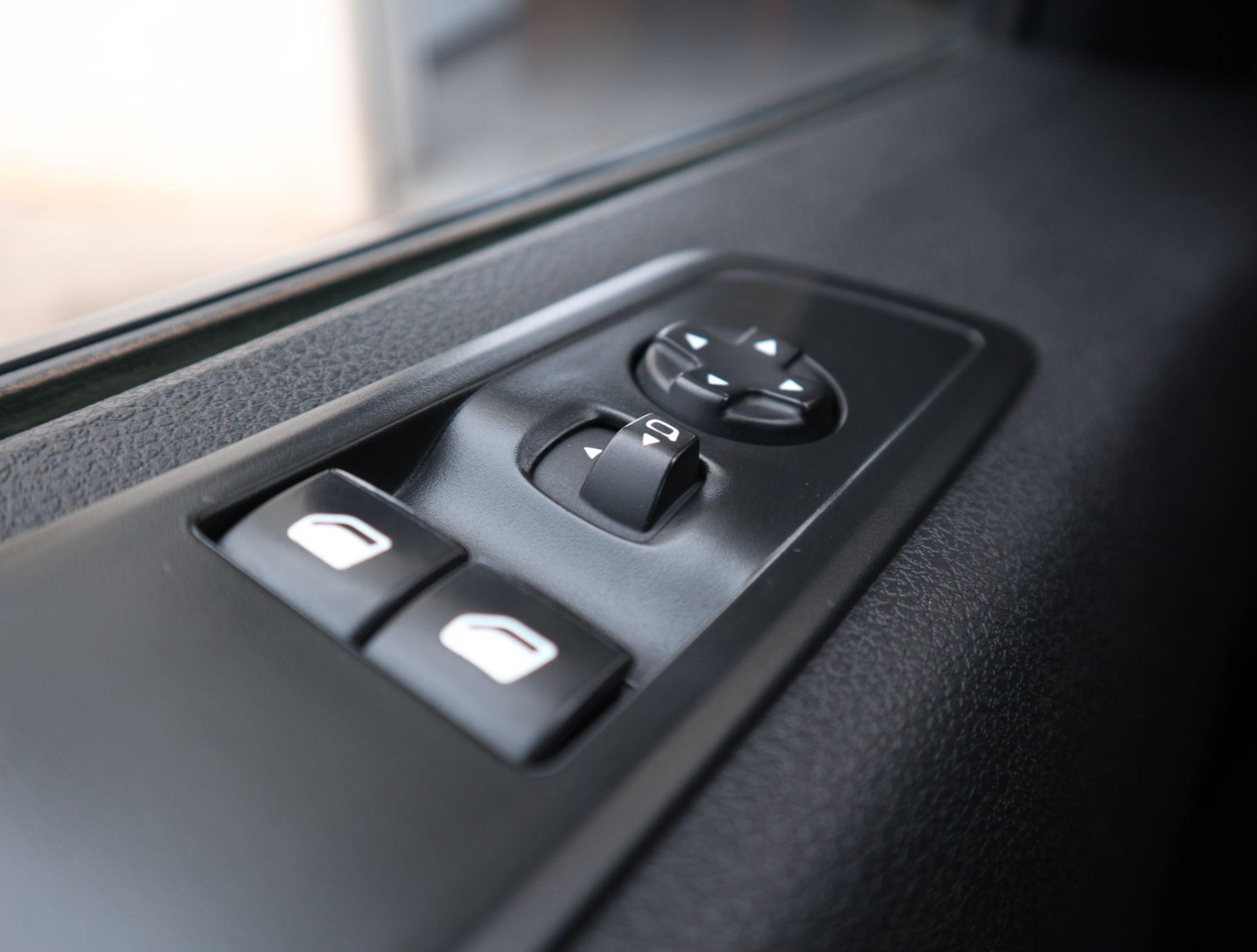 Foto del PEUGEOT Expert DCb. Replegable Standard 1.5BlueHDi S&S 120