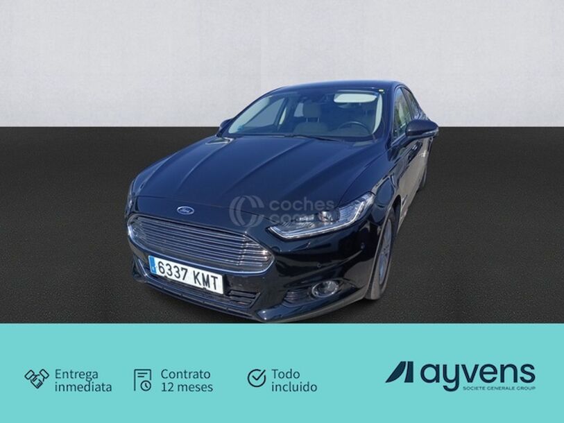 Foto del FORD Mondeo Sedán 2.0 HEV Titanium