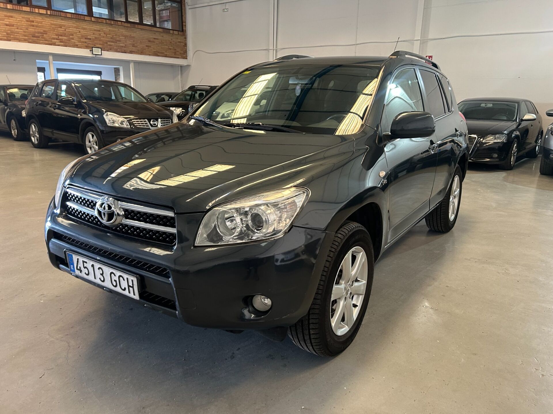 Imagen 2 de TOYOTA RAV-4