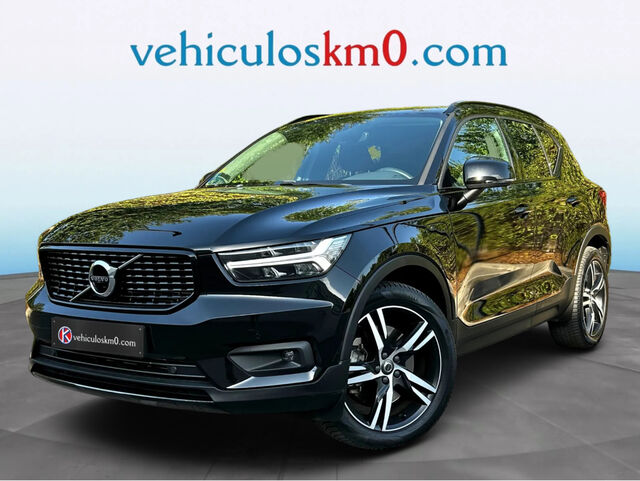 VOLVO XC40 (T5 Twin R-Design Auto 193 kW (262 CV)) en Madrid