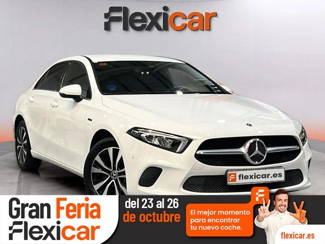 MERCEDES Clase A (Sedán A 250 e) en Barcelona