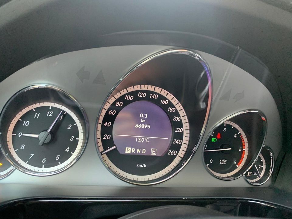 Foto del MERCEDES Clase E E Estate 220CDI BE Avantgarde Aut. (9.75)