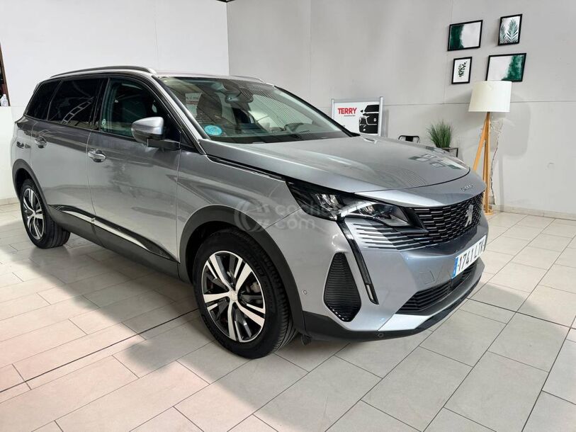 Foto del PEUGEOT 5008 SUV 5008 1.5BlueHDi S&S Allure EAT8 130