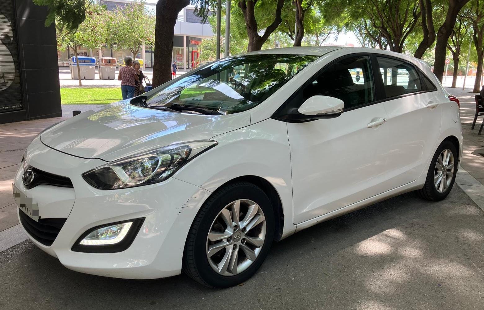 Foto del HYUNDAI i30 CW 1.6CRDi SLE