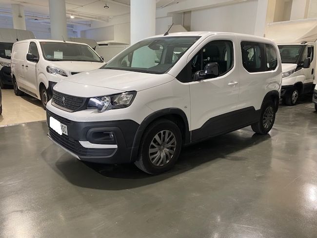 Foto del PEUGEOT Rifter 1.5BlueHDI S&S Active Pack Business Standard 100