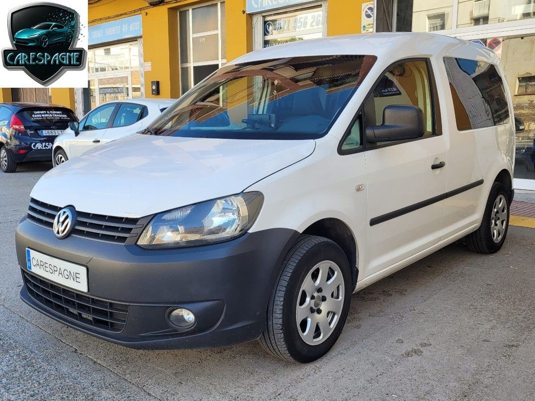VOLKSWAGEN Caddy (1.6TDI BMT Trendline 102) en Lleida