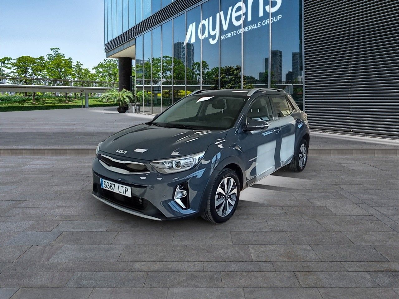 KIA Stonic (1.0 T-GDi MHEV Drive iMT 88 kW (120 CV)) en Madrid