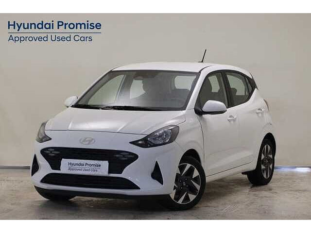 HYUNDAI i10 (1.0 Klass 49 kW (67 CV)) en Barcelona