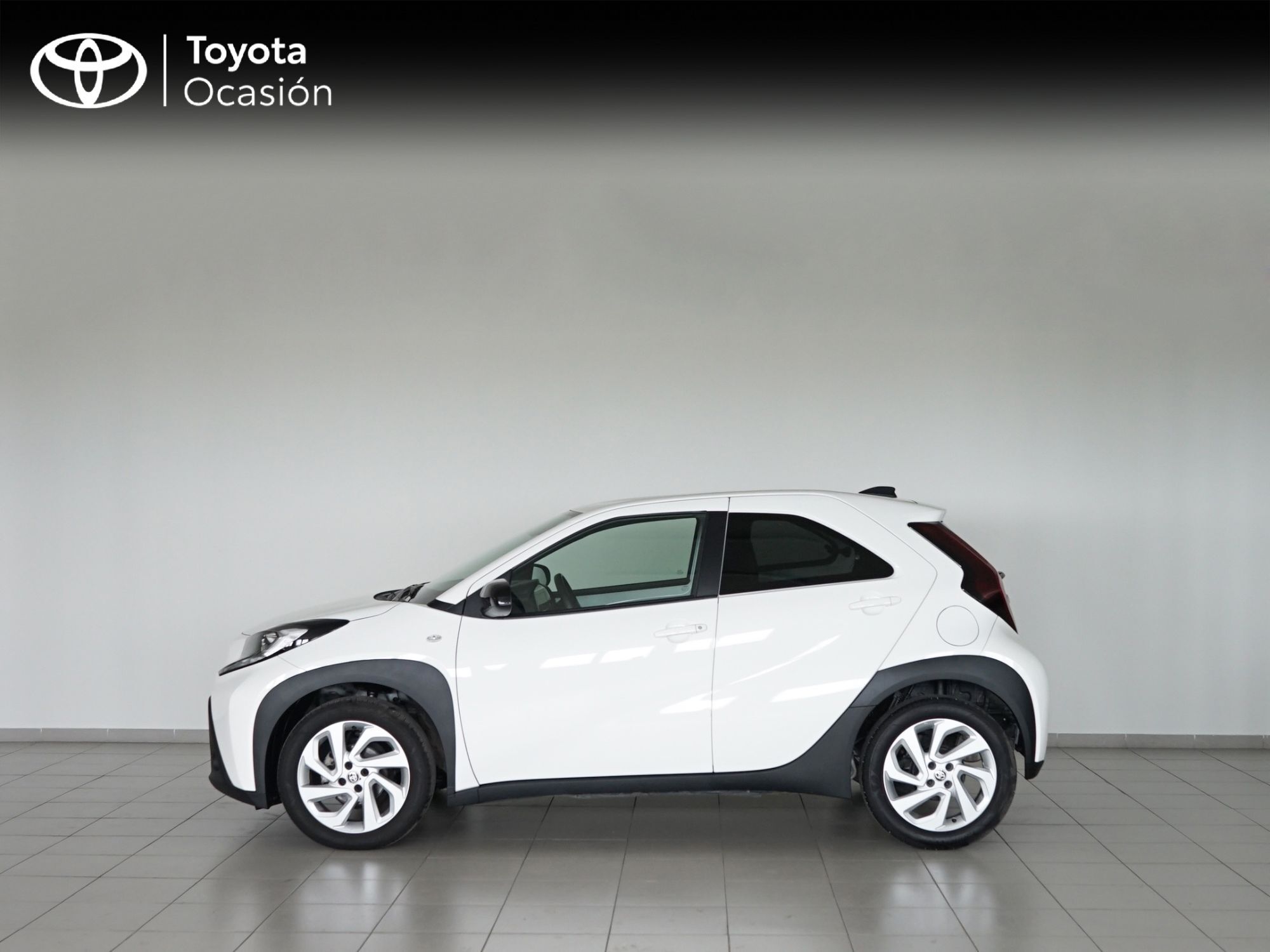 Foto del TOYOTA Aygo X Cross Play