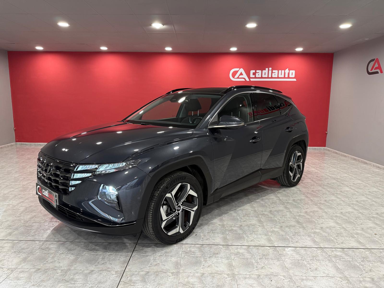HYUNDAI Tucson (1.6 TGDI PHEV Tecno Sky AT) en Barcelona