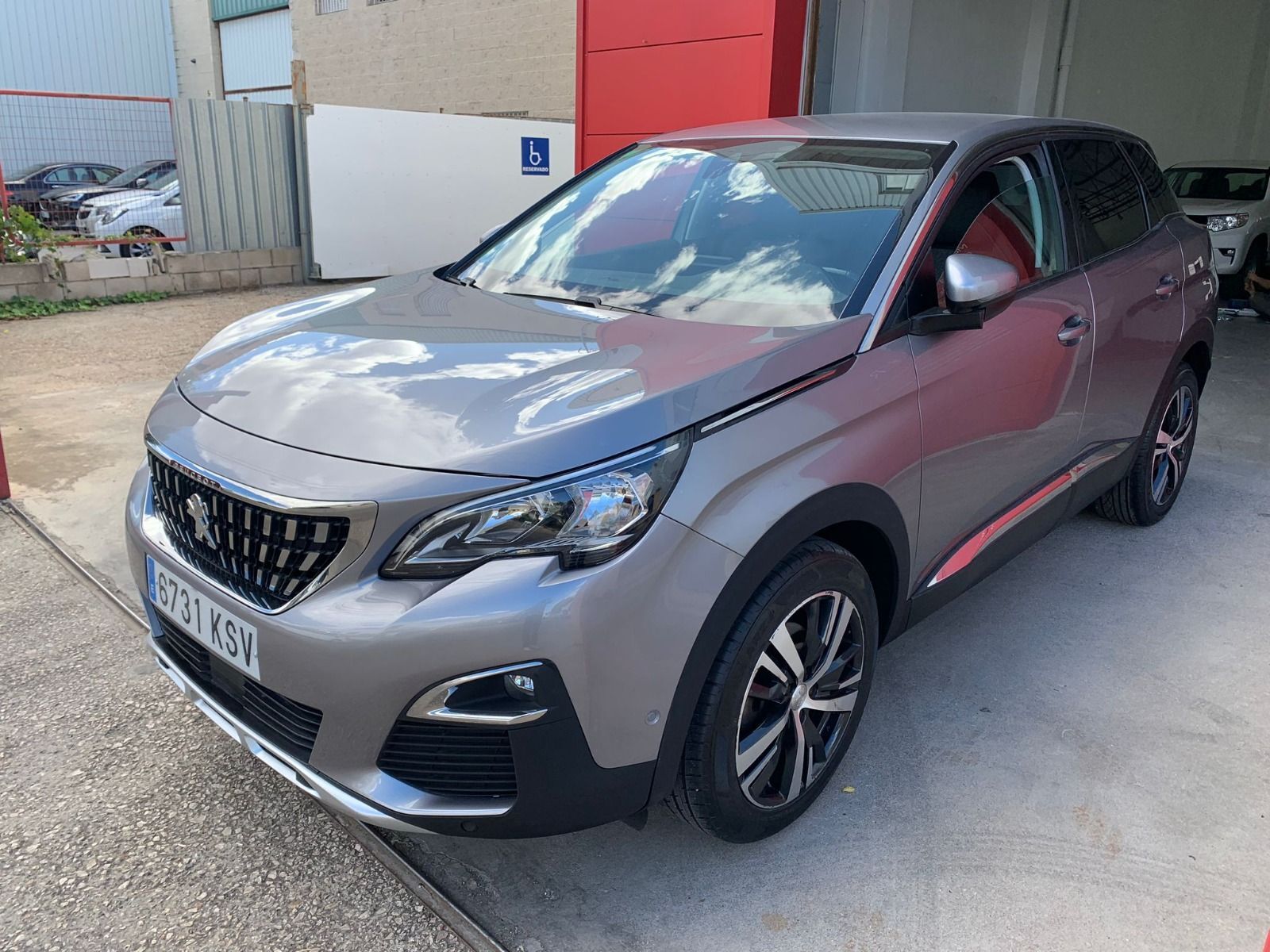 PEUGEOT 3008 1.5BlueHDi Allure S&S EAT8 130