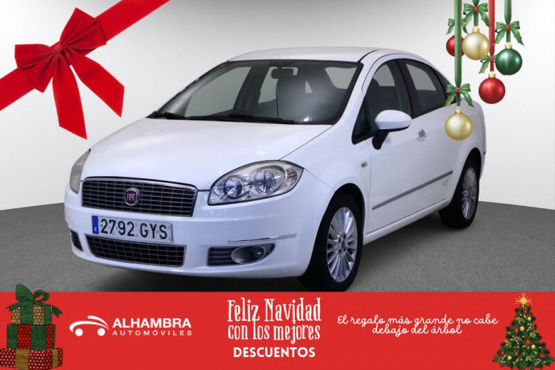 FIAT Línea (sedan 1.6 MULTIJET 16V 105BHP EMOTION 4P) en Madrid