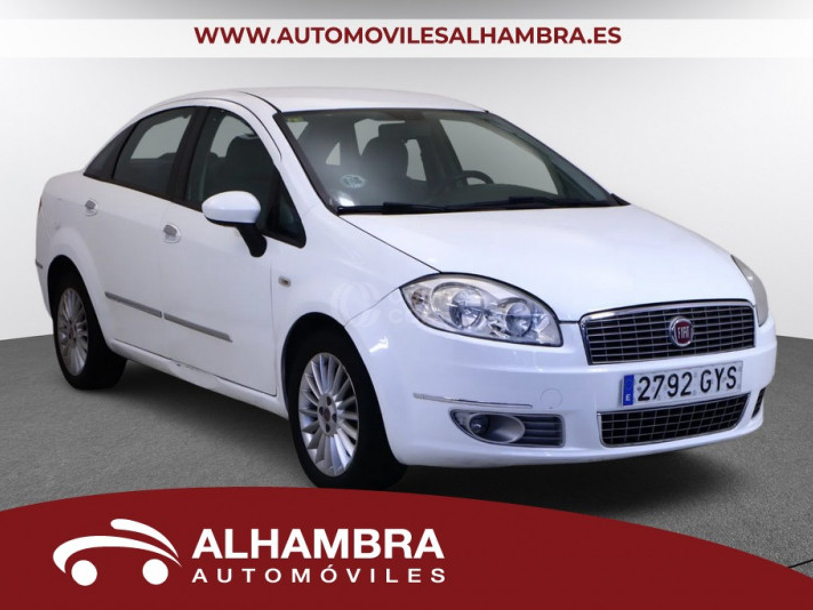Foto del FIAT Línea 1.6Mjt Emotion