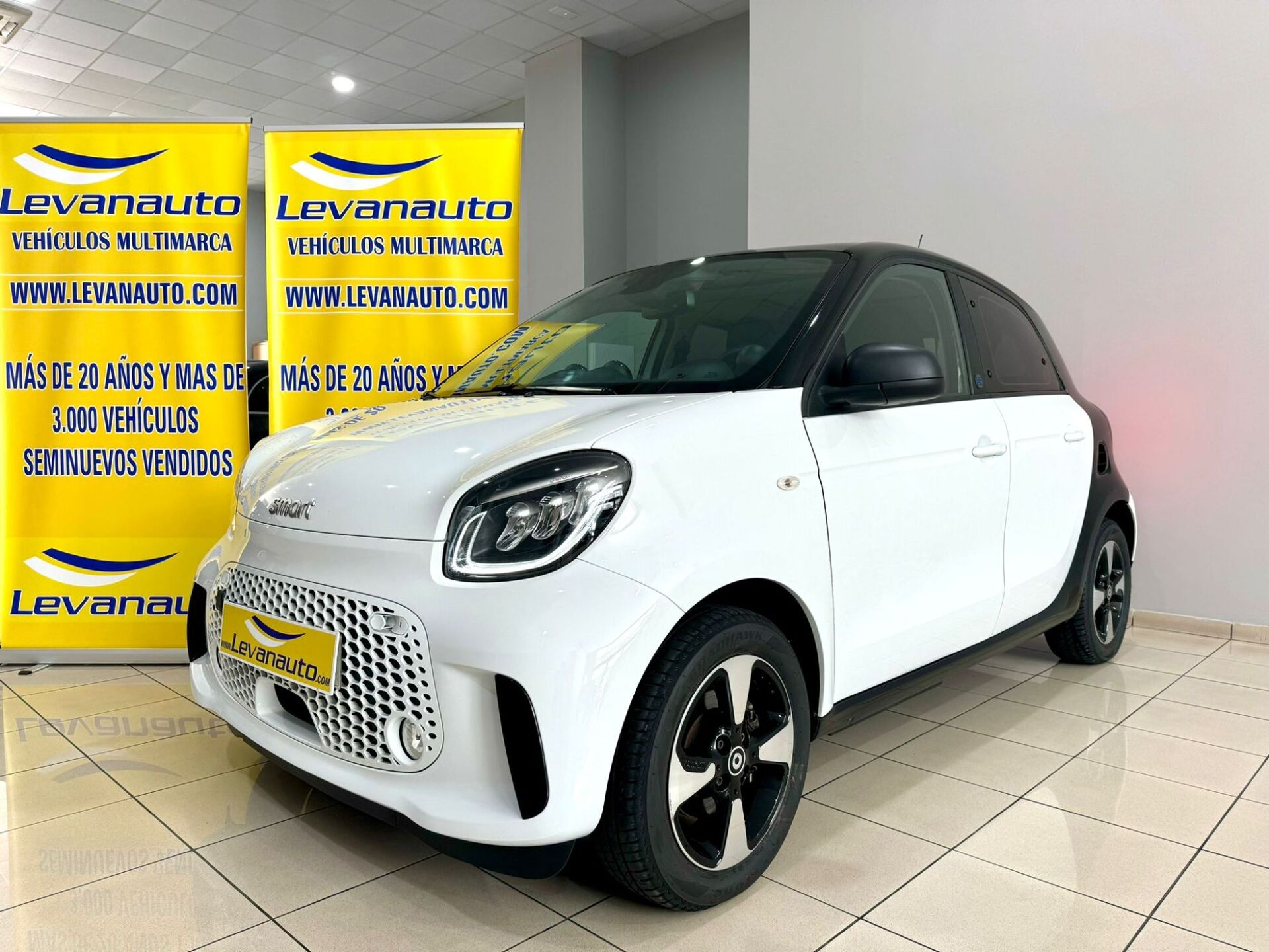 Imagen 3 de SMART Forfour