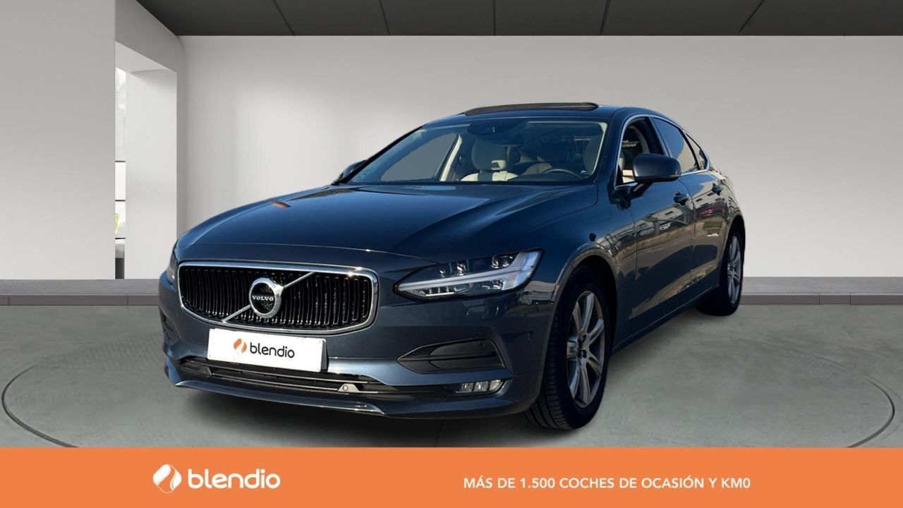 Foto del VOLVO S90 D4 Momentum Aut. 190