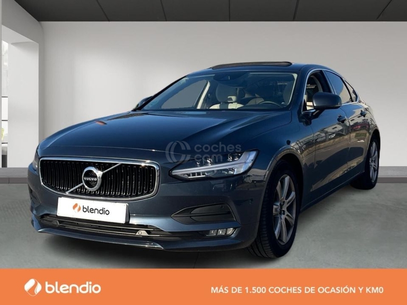 Foto del VOLVO S90 D4 Momentum Aut. 190