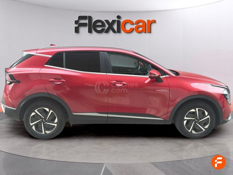 Foto del KIA Sportage 1.6 T-GDi MHEV Tech DCT 4x4 180